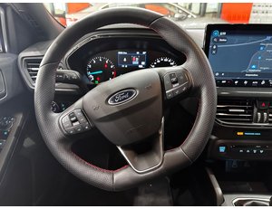 
										FORD FOCUS 1.0 ECOBOOST MHEV 92KW ST-LINE full									