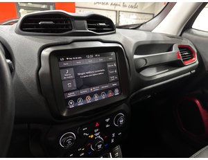 
										JEEP RENEGADE TRAILHAWK 1.3 PHEV 177KW (240CV) AT AWD full									