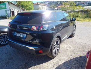 
										PEUGEOT 3008 HYBRID 225 E-EAT8 ALLURE full									