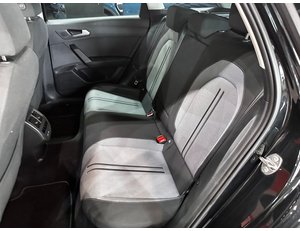 
										SEAT LEON 1.0 ETSI 81KW DSG-7 S&S STYLE full									
