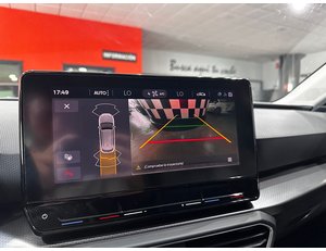 
										SEAT LEON 1.0 ETSI 81KW DSG-7 S&S STYLE full									
