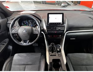 
										MITSUBISHI ECLIPSE CROSS 2.4 PHEV KAITEKI AUTO 4WD full									