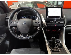 
										MITSUBISHI ECLIPSE CROSS 2.4 PHEV KAITEKI AUTO 4WD full									