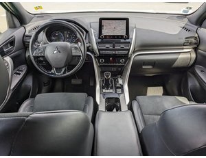
										MITSUBISHI ECLIPSE CROSS 2.4 PHEV KAITEKI AUTO 4WD full									
