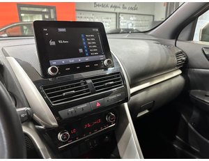 
										MITSUBISHI ECLIPSE CROSS 2.4 PHEV KAITEKI AUTO 4WD full									