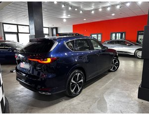 
										MAZDA CX-60 E-SKYACTIV PHEV TAKUMI full									