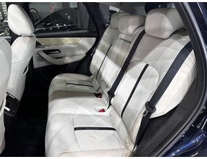 
										MAZDA CX-60 E-SKYACTIV PHEV TAKUMI full									