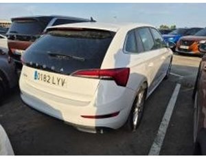 
										SKODA SCALA 1.0 TSI 81KW (110CV) DSG STYLE full									