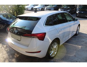 
										SKODA SCALA 1.0 TSI 81KW (110CV) DSG STYLE full									