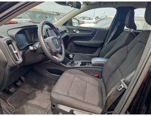 
										VOLVO XC40 1.5 T2 CORE PRO full									