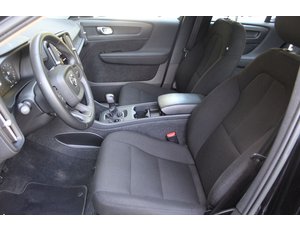 
										VOLVO XC40 1.5 T2 CORE PRO full									