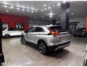 
										MITSUBISHI ECLIPSE CROSS 2.4 PHEV KAITEKI AUTO 4WD full									
