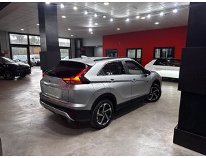 
										MITSUBISHI ECLIPSE CROSS 2.4 PHEV KAITEKI AUTO 4WD full									