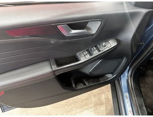 
										FORD KUGA ST-LINE X 2.5 DURATEC PHEV 165KW AUTO full									