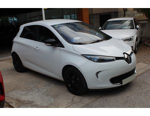 
										RENAULT ZOE INTENS full									