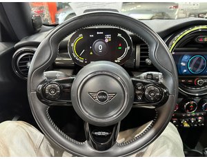
										MINI MINI COOPER SE full									