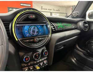 
										MINI MINI COOPER SE full									