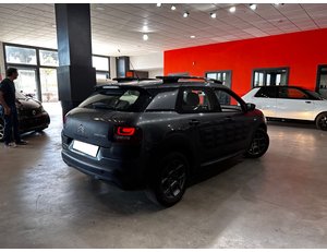 
										CITROEN C4 CACTUS BLUEHDI 73KW (100CV) FEEL full									