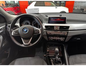 
										BMW X2 XDRIVE25E AUTO full									