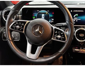 
										MERCEDES BENZ CLASE A MERCEDES A 250 E SEDAN full									