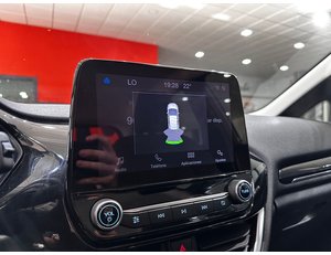 
										FORD FIESTA 1.0 ECOBOOST 70KW (95CV) ST-LINE S-S 5P ES EL MODELO 1.0ECOBOOST 75CV TITANIUM full									