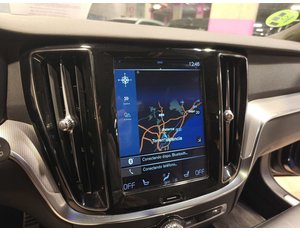 
										VOLVO V60 2.0 D4 R-DESIGN full									