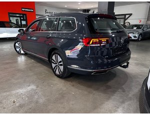 
										VOLKSWAGEN PASSAT VARIANT GTE 1.4 TSI E-POWER 115KW + 85KW full									