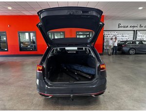 
										VOLKSWAGEN PASSAT VARIANT GTE 1.4 TSI E-POWER 115KW + 85KW full									