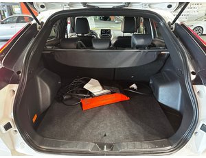 
										MITSUBISHI ECLIPSE CROSS 2.4 PHEV KAITEKI AUTO 4WD full									