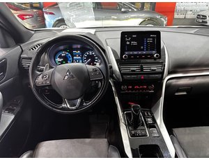 
										MITSUBISHI ECLIPSE CROSS 2.4 PHEV KAITEKI AUTO 4WD full									