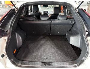 
										MITSUBISHI ECLIPSE CROSS 2.4 PHEV KAITEKI AUTO 4WD full									