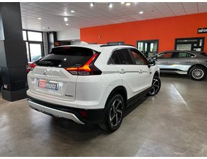 
										MITSUBISHI ECLIPSE CROSS 2.4 PHEV KAITEKI AUTO 4WD full									