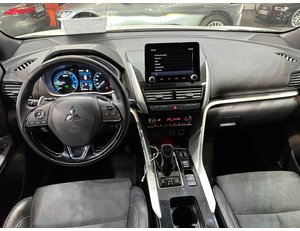 
										MITSUBISHI ECLIPSE CROSS 2.4 PHEV KAITEKI AUTO 4WD full									