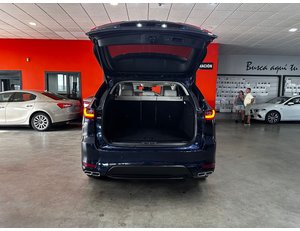 
										MAZDA CX-60 E-SKYACTIV PHEV TAKUMI full									