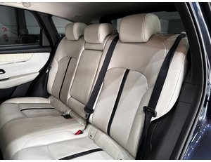 
										MAZDA CX-60 E-SKYACTIV PHEV TAKUMI full									