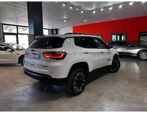 
										JEEP COMPASS 4XE 1.3 PHEV 177KW TRAILHAWK AT AWD full									