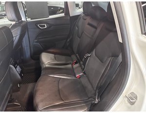 
										JEEP COMPASS 4XE 1.3 PHEV 177KW TRAILHAWK AT AWD full									