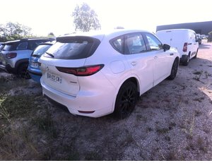 
										MAZDA CX-60 E-SKYACTIV PHEV AWD HOMURA full									
