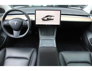 
										TESLA MODEL 3 RWD full									