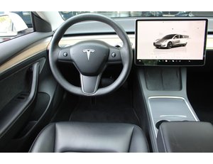 
										TESLA MODEL 3 RWD full									