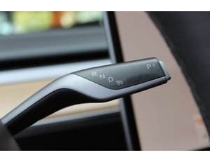 
										TESLA MODEL 3 RWD full									