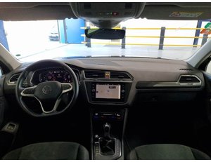 
										VOLKSWAGEN TIGUAN LIFE 1.4 TSI EHYBRID 180KW (245CV) DSG full									