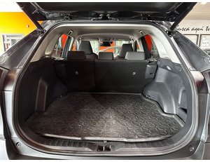 
										TOYOTA RAV4 2.5L 220H BUSINESS full									