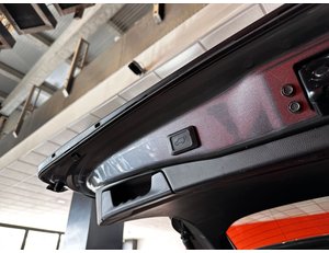 
										TOYOTA RAV4 2.5L 220H BUSINESS full									
