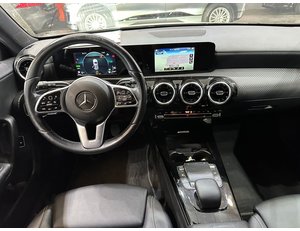 
										MERCEDES BENZ CLASE A MERCEDES A 250 E full									