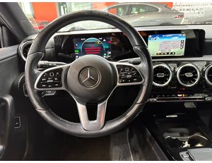 
										MERCEDES BENZ CLASE A MERCEDES A 250 E full									