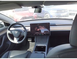 
										TESLA MODEL 3 RWD full									