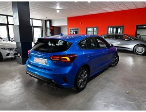 
										FORD FOCUS 1.0 ECOBOOST MHEV 92KW ST-LINE full									
