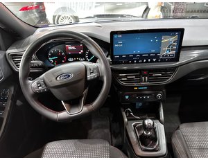 
										FORD FOCUS 1.0 ECOBOOST MHEV 92KW ST-LINE full									