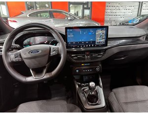 
										FORD FOCUS 1.0 ECOBOOST MHEV 92KW ST-LINE full									